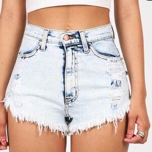 Sneak Peek High Rise Distressed Frayed Denim Shorts, Size S